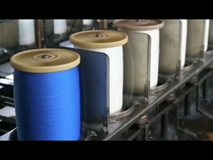 Niños de colores Entrenamiento de escalada Escalera de cuerda de madera para el jardín de infantes